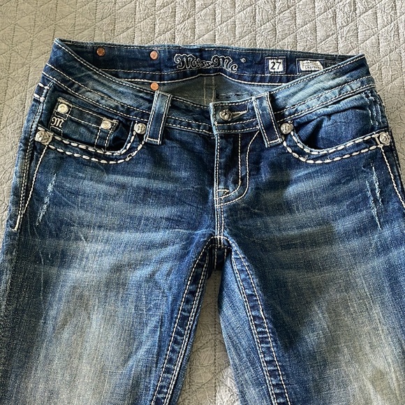Miss Me signature cropped jeans size 27 - Picture 3 of 8